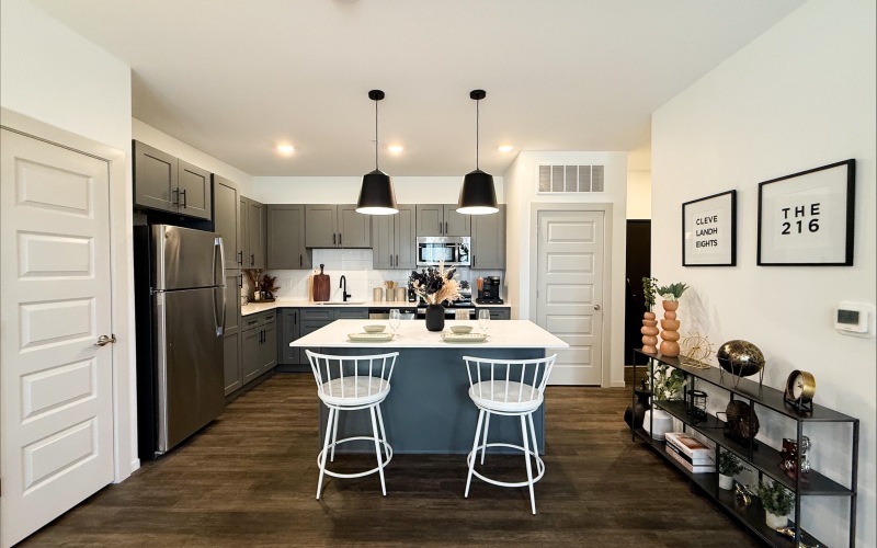 Large Kitchen with Island